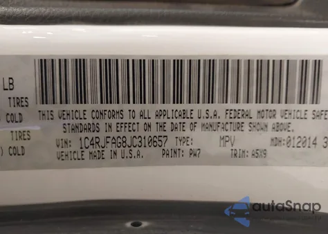 2018 Jeep Grand Cherokee Laredo E 4X4 из США, поврежденный, VIN 1C4RJFAG8JC310657